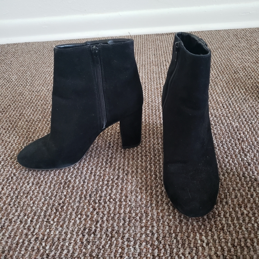 Nine west boots.